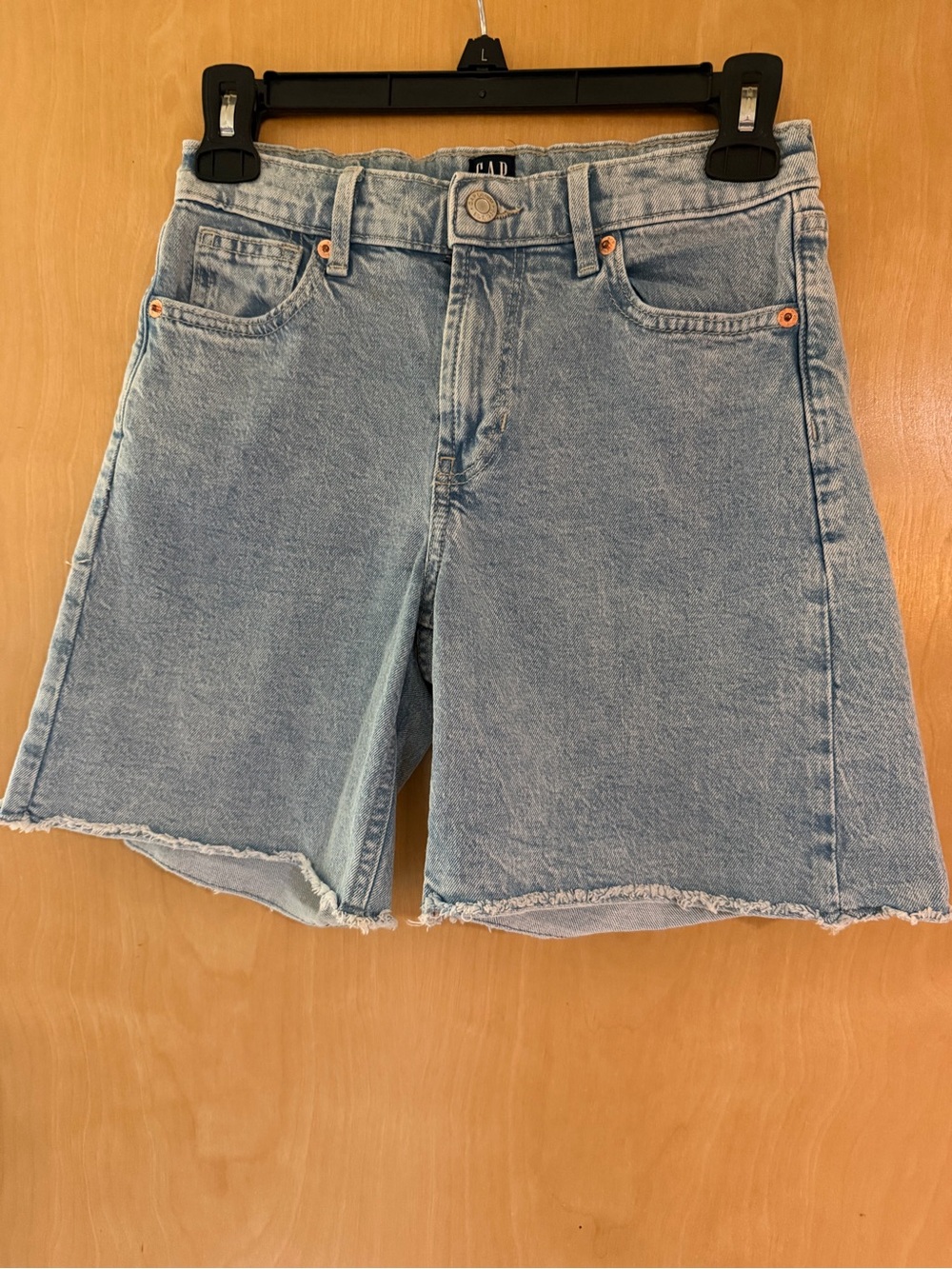 Gap Light Wash 90s loose Denim Bermuda Shorts